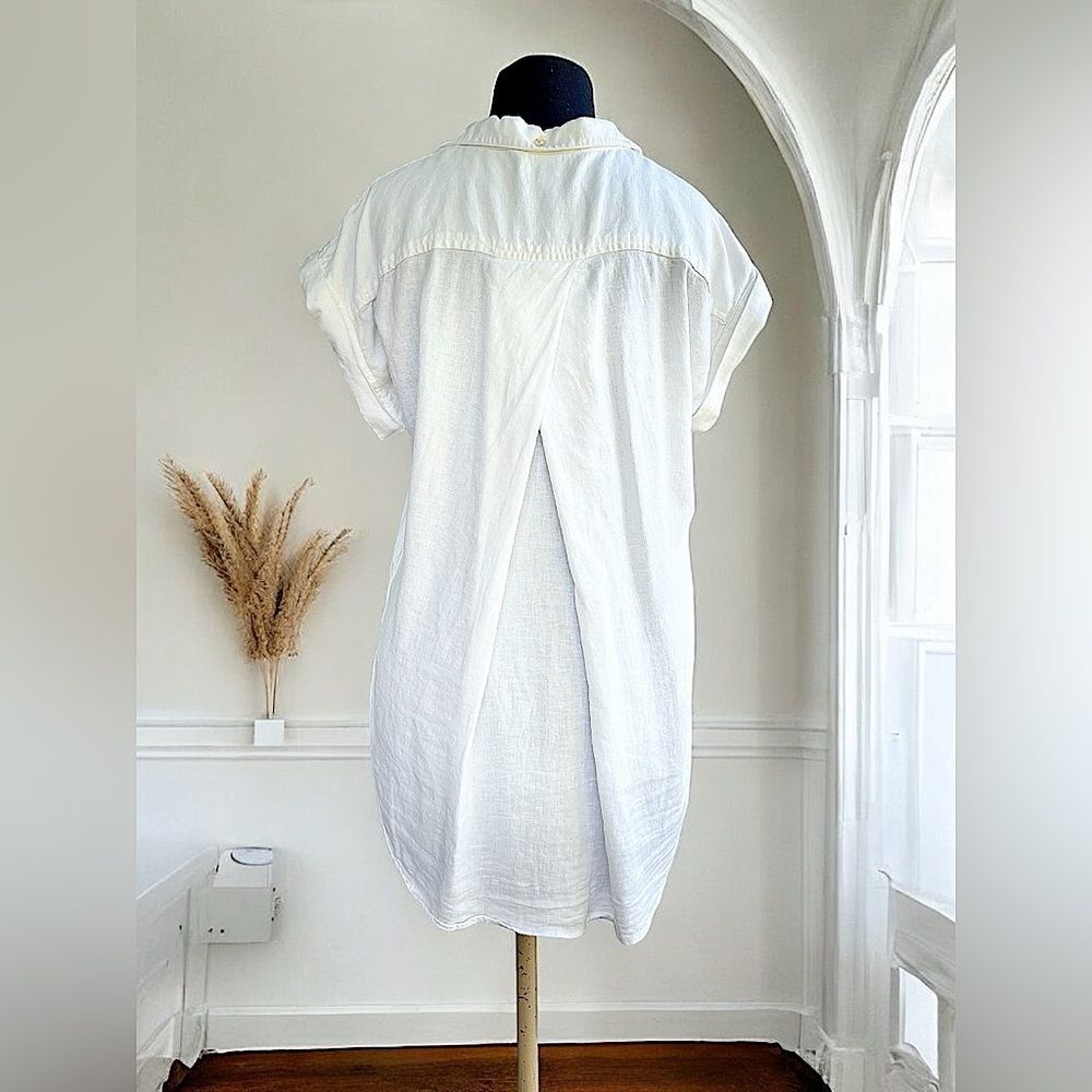 Thread & Supply Button Down Short Sleeve Classic White Shirt | Women’s M